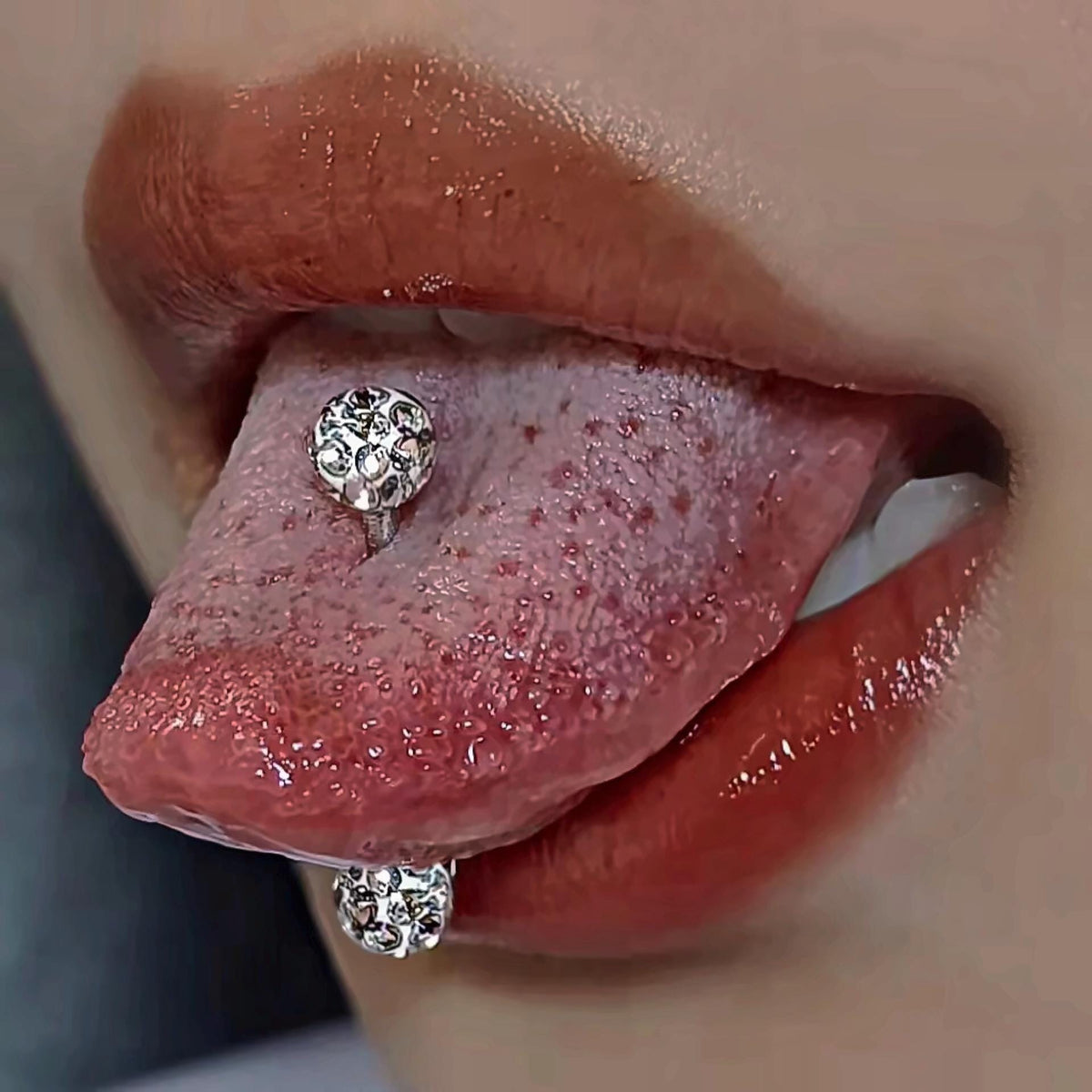 Crystal Disco Ball Titanium Barbell detail 3