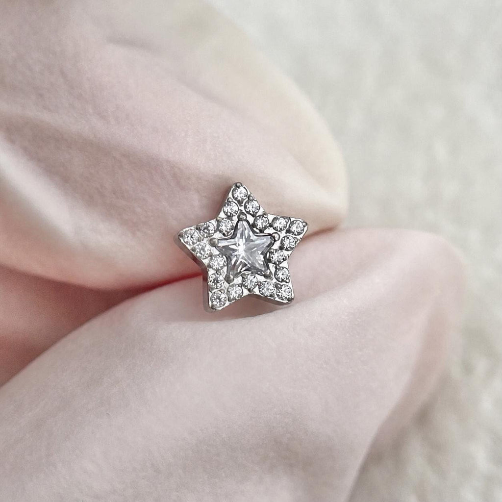 Pavé Star F136 Titanium flat-back jewelry image 04