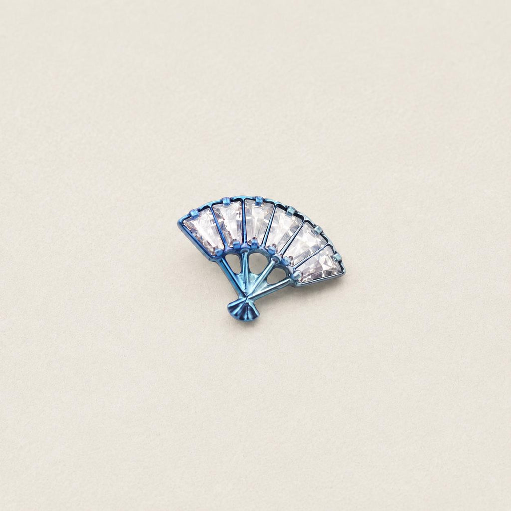 Aurora Fan F136 Titanium flat-back jewelry image 07