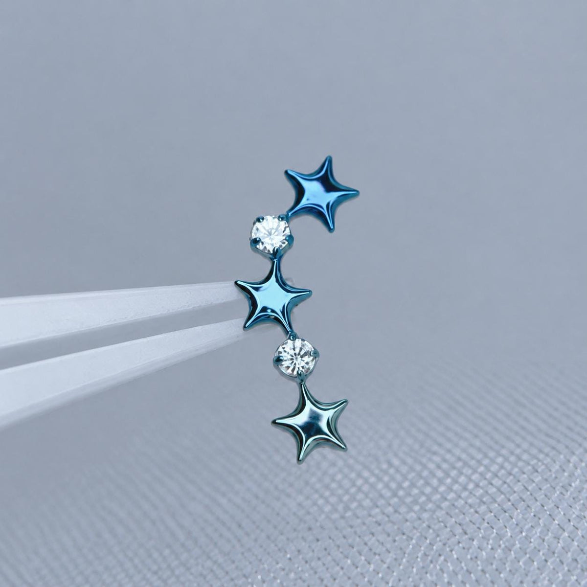 Triple Star F136 Titanium flat-back jewelry image 03