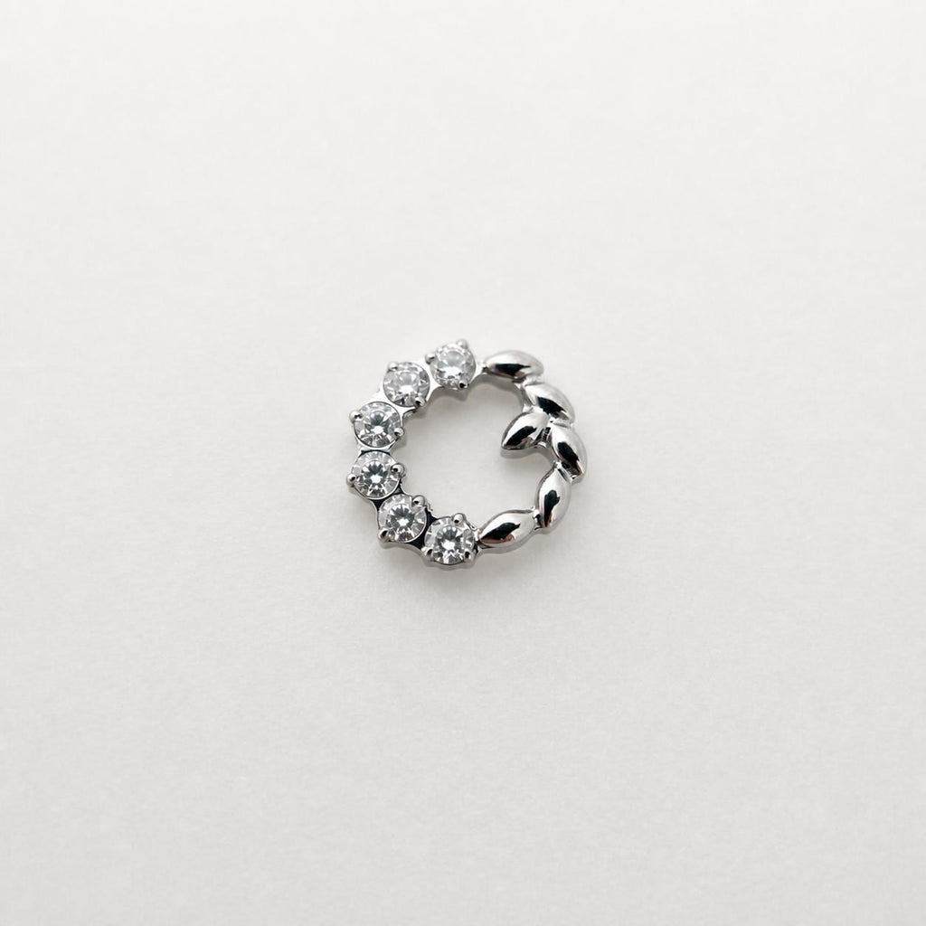 Laurel Wreath F136 Titanium flat-back jewelry image 05