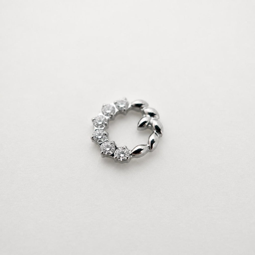 Laurel Wreath F136 Titanium flat-back jewelry image 07