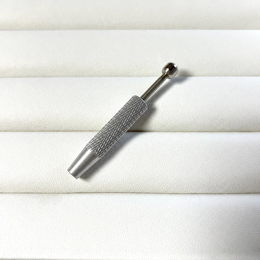 4-Prong Body Jewelry Ball Grabber detail 7