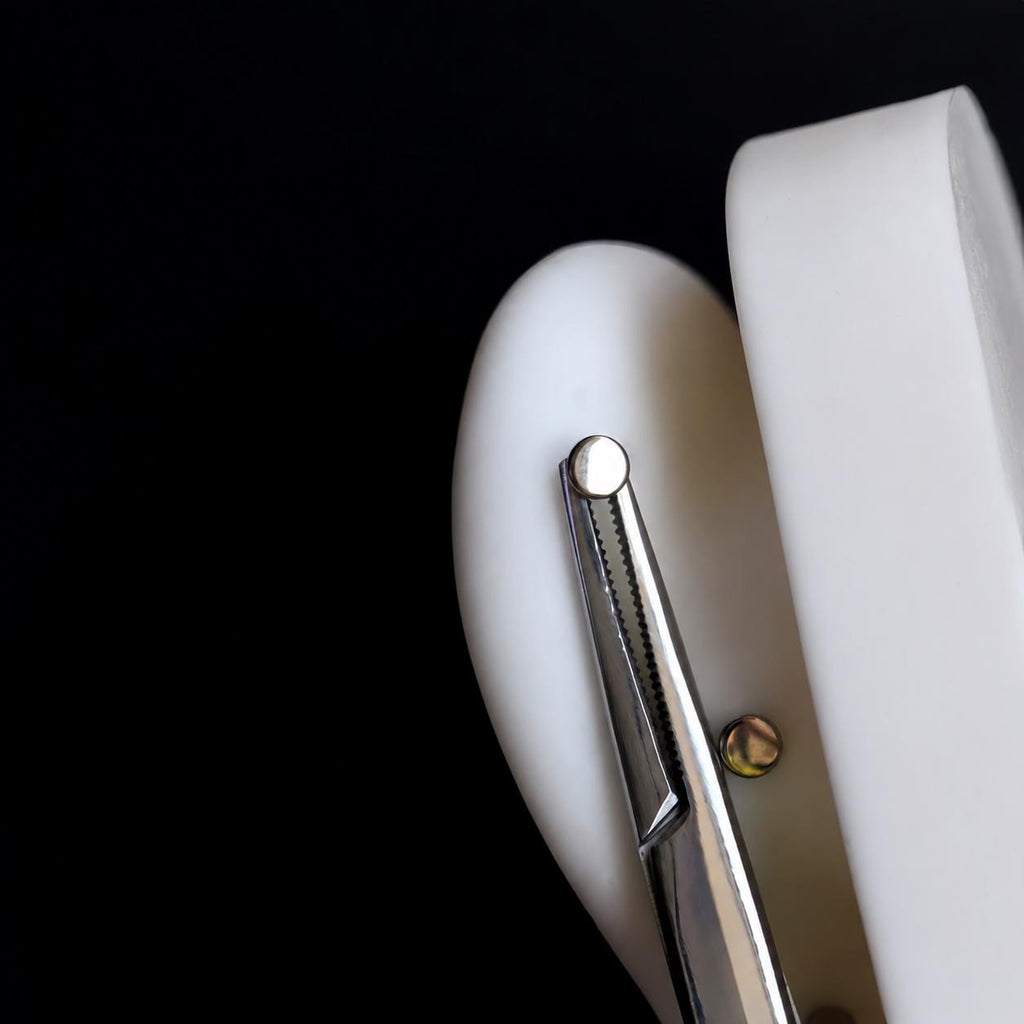 Stainless Steel Locking Hemostat Forceps detail 4