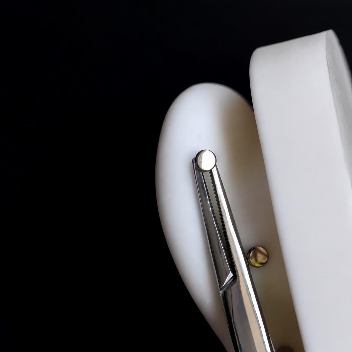 Stainless Steel Locking Hemostat Forceps detail 4